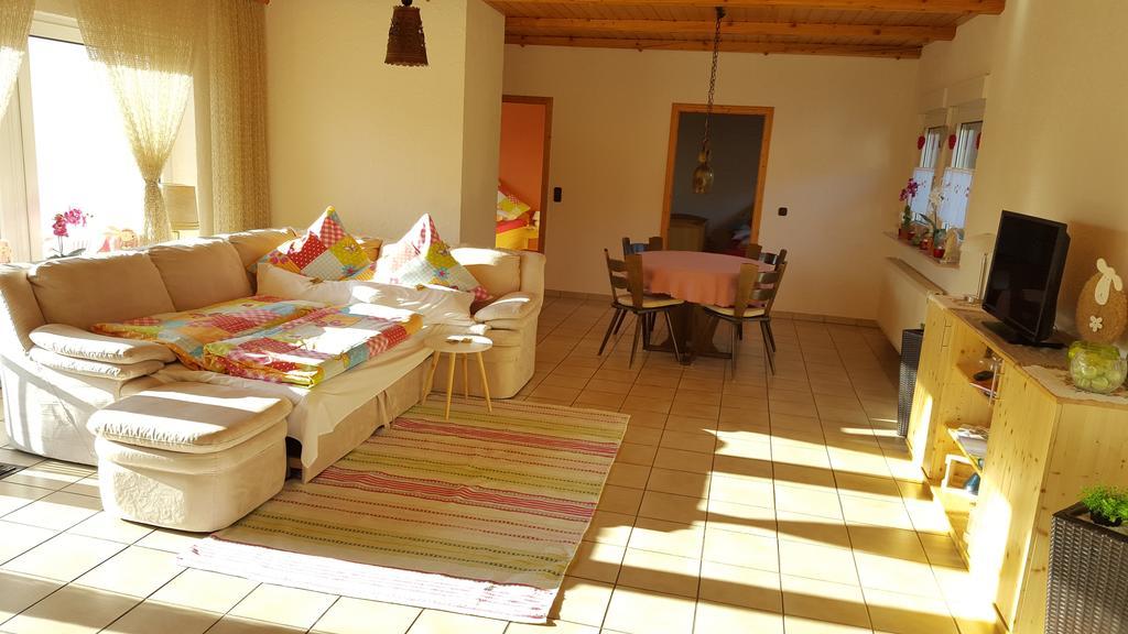 Ferienwohnung Weingut Leis Oestrich-Winkel Zimmer foto