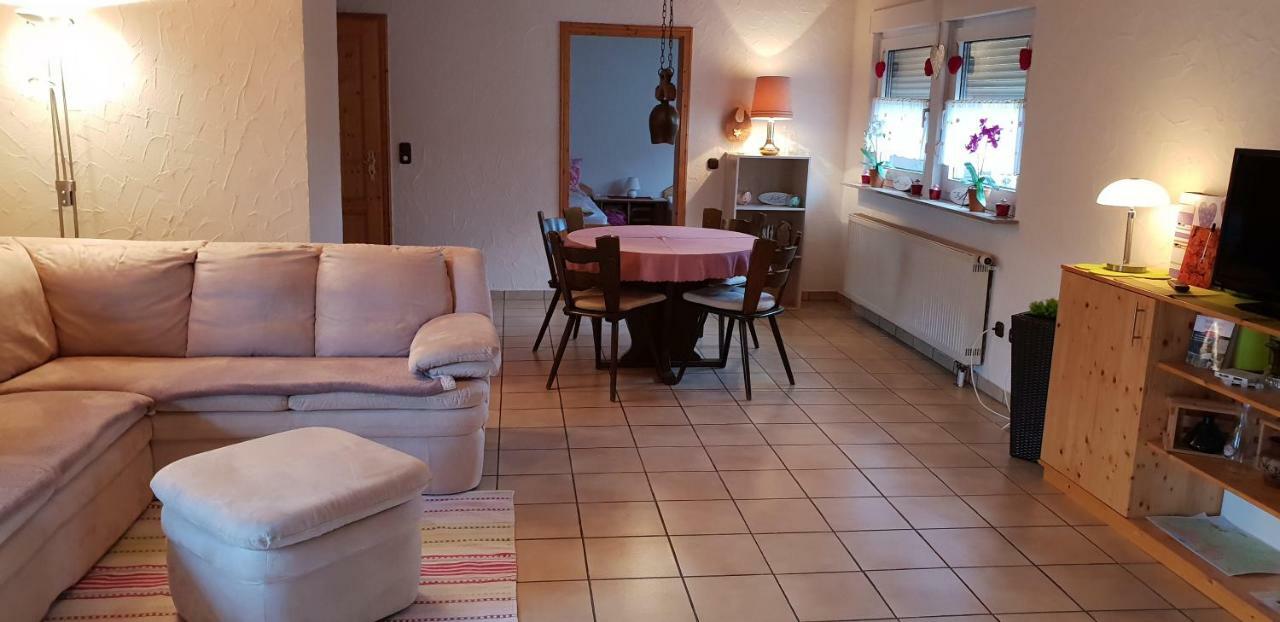 Ferienwohnung Weingut Leis Oestrich-Winkel Exterior foto